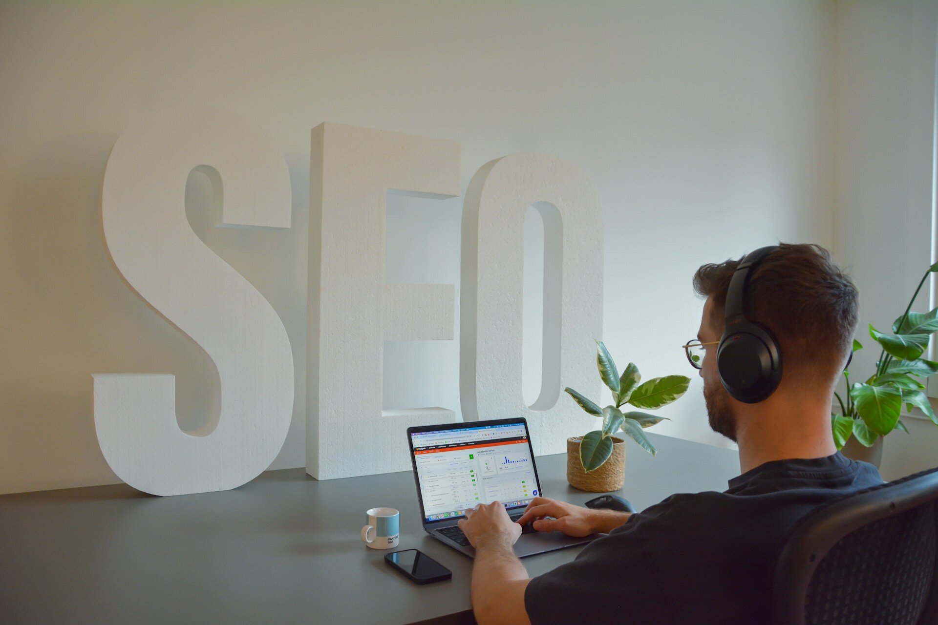 Image credit: Digital Leverage https://digitalleverage.ch/
